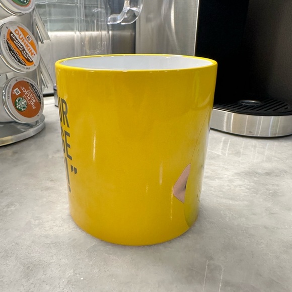M&M's Yellow Coffee Tea 16 Oz Mug- "Inside Everyone There's A Little Nut" NWOT - Picture 8 of 9